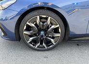 BMW i5 4