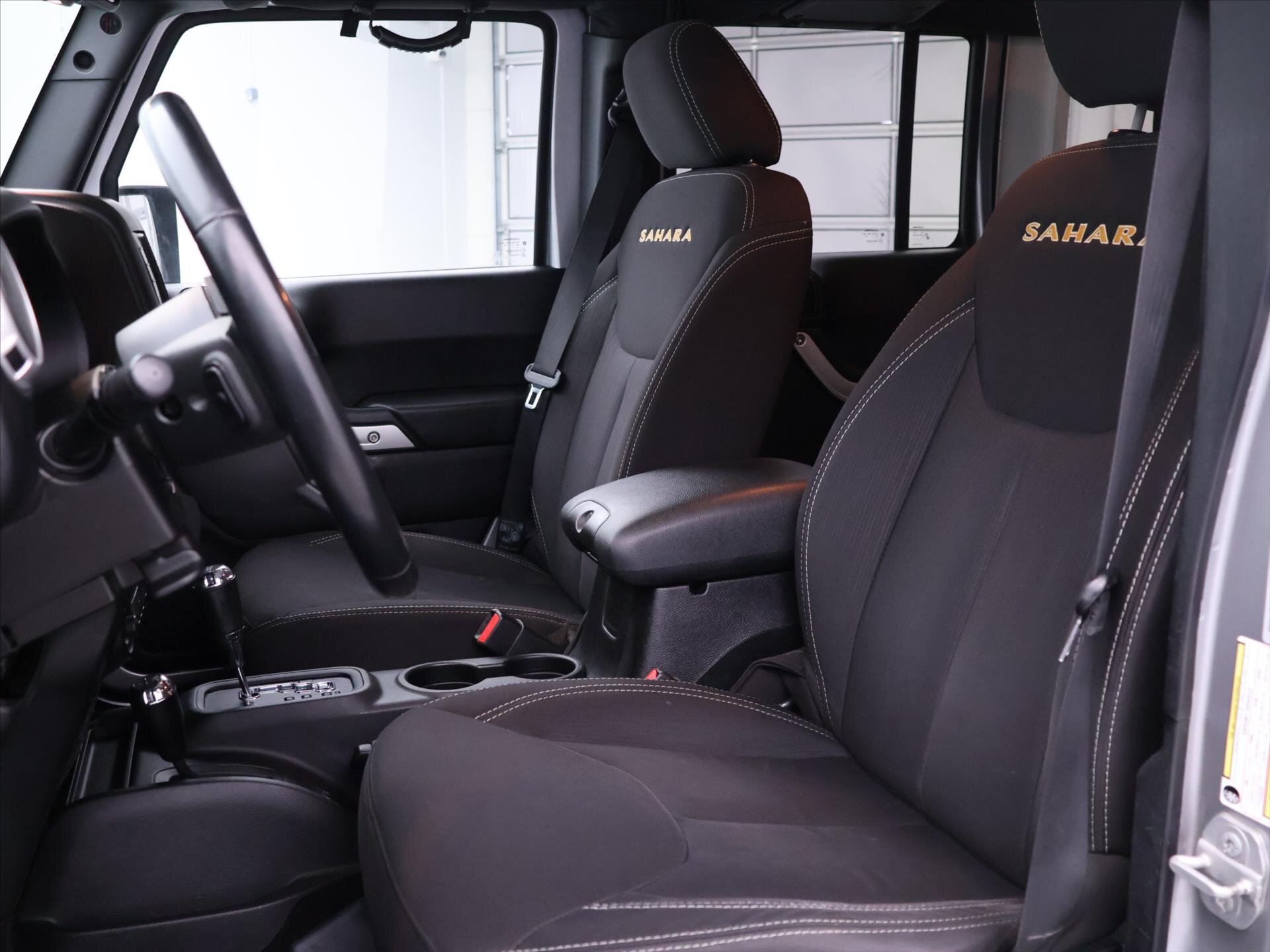 Jeep Wrangler SUV / Terénní 2,8 l 147 kw