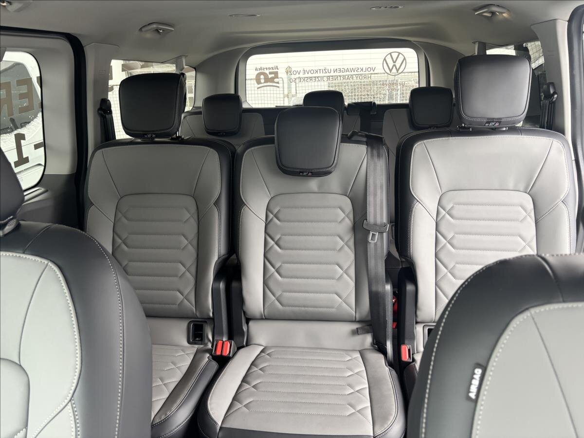 Volkswagen Caravelle Kombi 2,0 l 125 kw