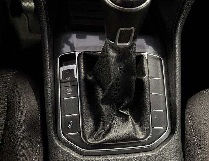 Volkswagen Golf Sportsvan 19