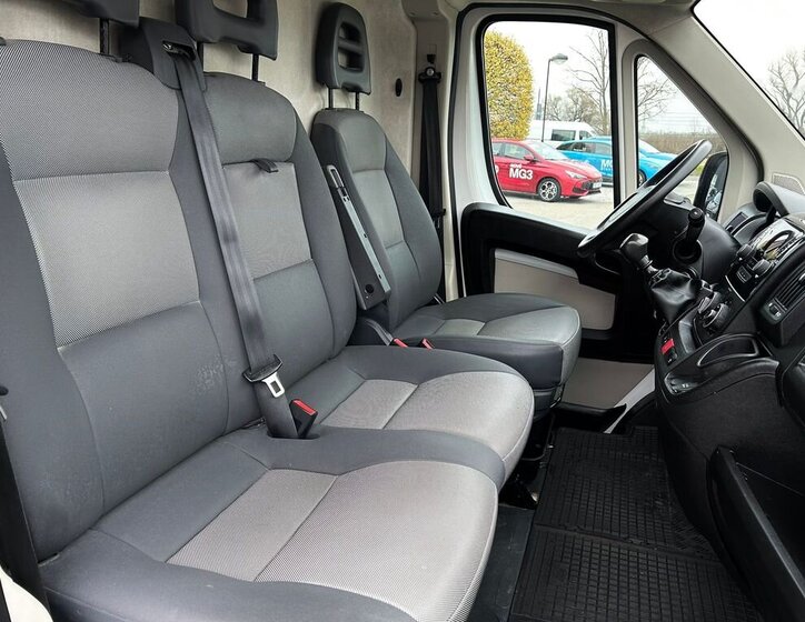 Peugeot Boxer 8