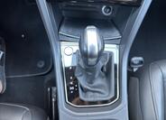 Volkswagen Touran 13