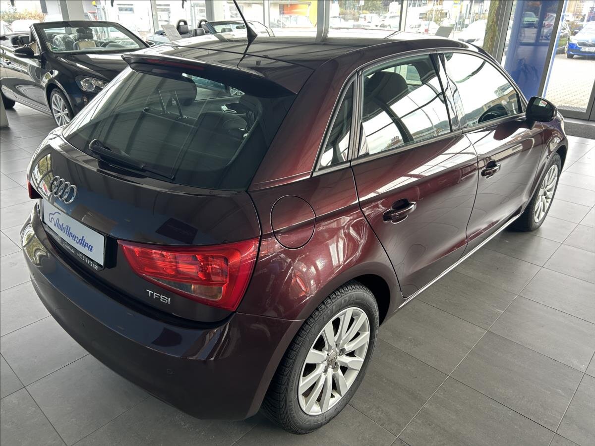 Audi A1 Hatchback 1,2 l 63 kw