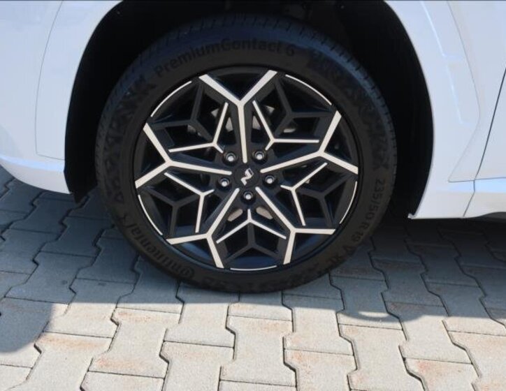 Hyundai Tucson SUV 1,6 l 110 kw