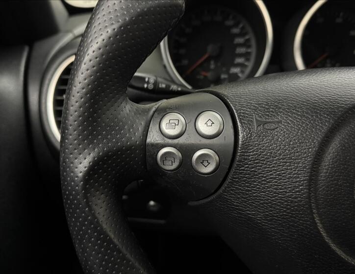 Mercedes-Benz SLK 16