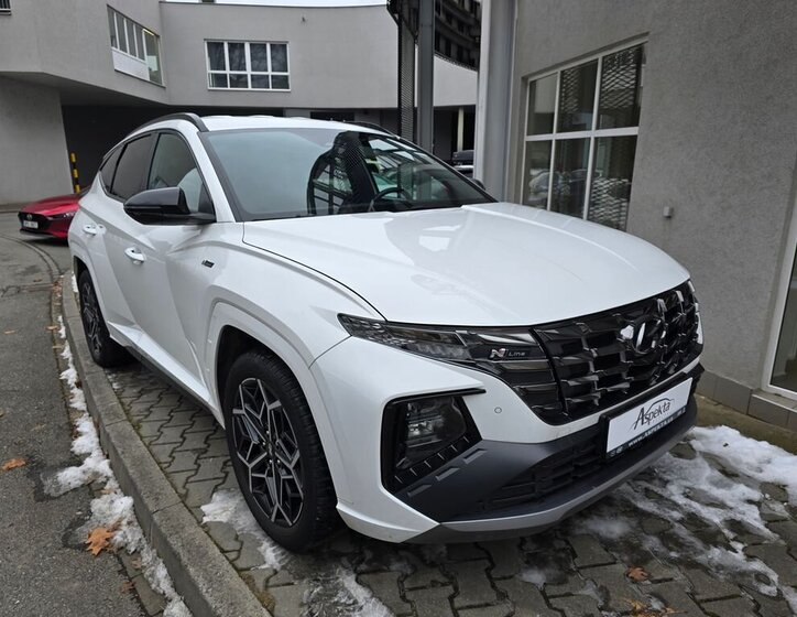 Hyundai Tucson SUV 1,6 l 110 kw