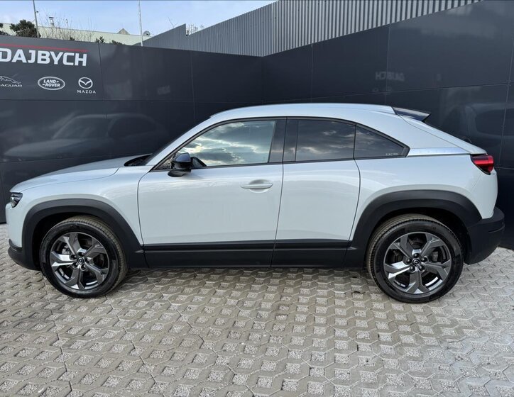Mazda MX-30 SUV / Terénní 0,0 107 kw