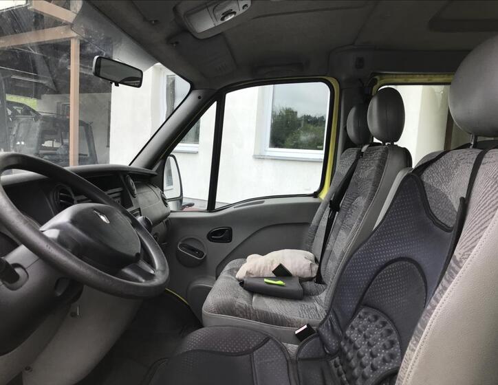 Renault Master 8