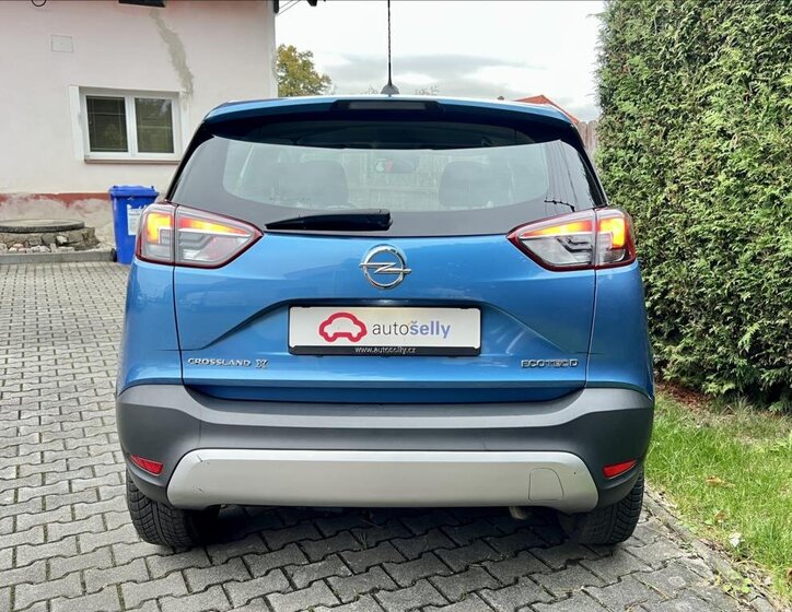 Opel Crossland X SUV 1,5 l 75 kw