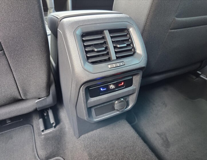 Volkswagen Tiguan SUV / Terénní 1,5 l 110 kw