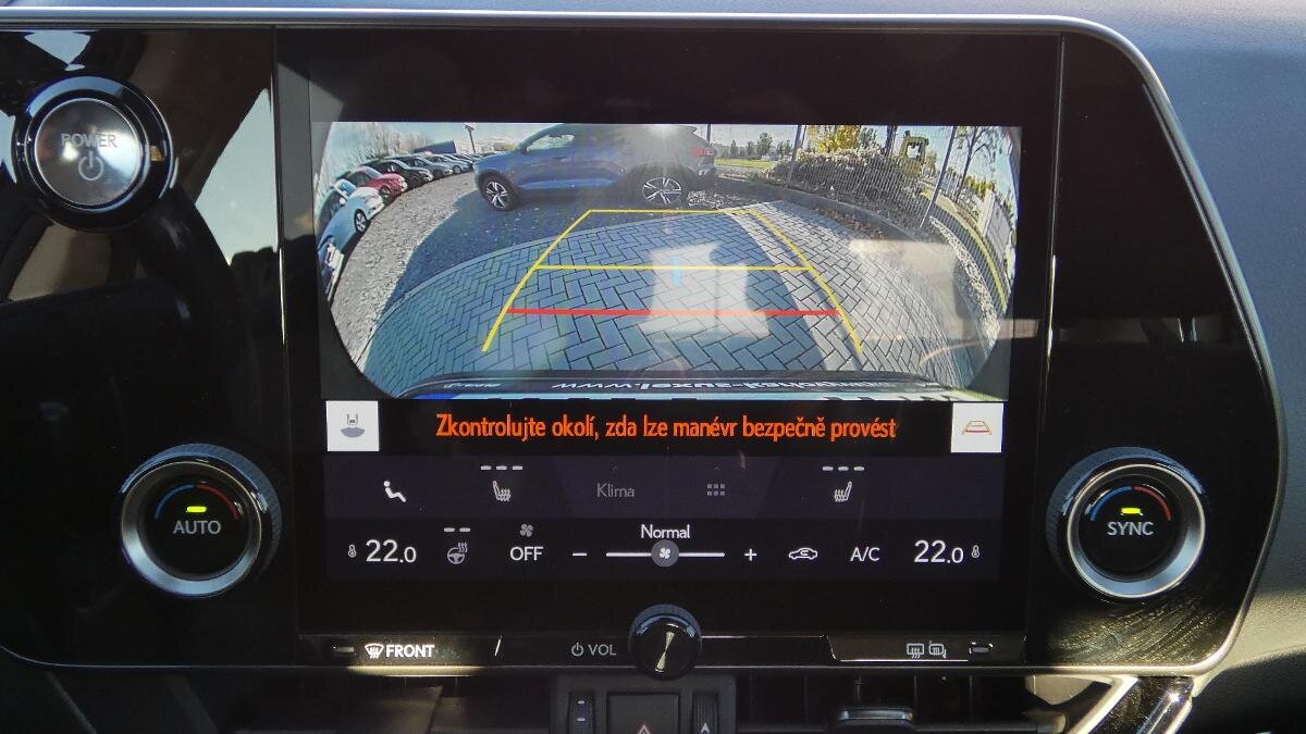 Lexus NX 350h SUV / Terénní 2,5 l 140 kw