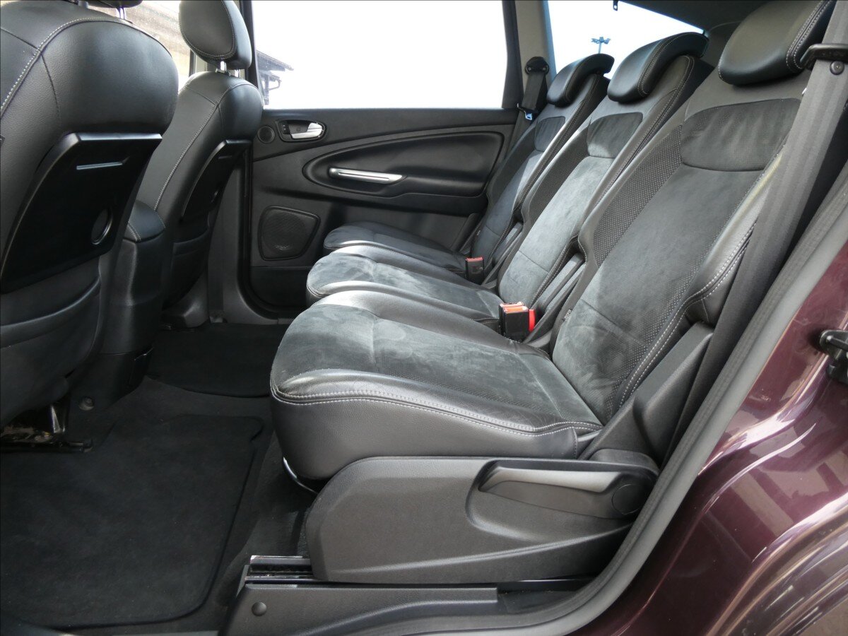 Ford S-MAX MPV 2,0 l 107 kw