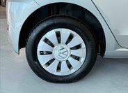Volkswagen up! 19