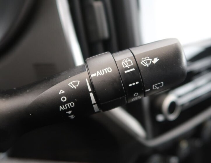 Subaru XV SUV / Terénní 1,6 l 84 kw