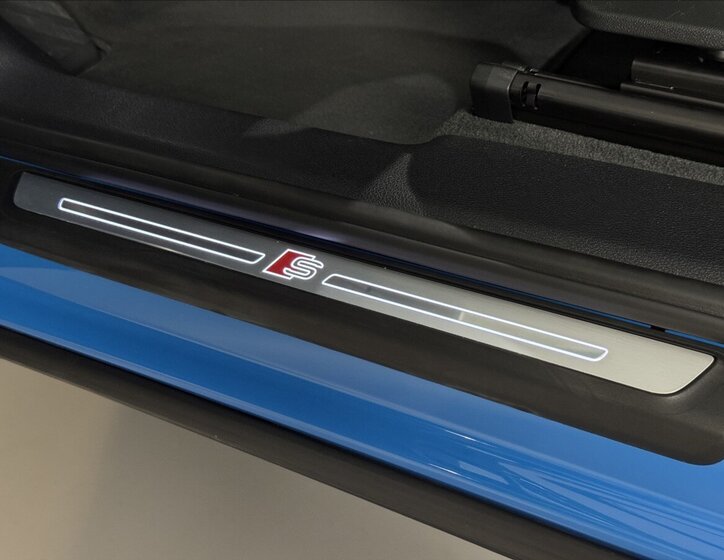 Audi Q3 SUV / Terénní 2,0 l 110 kw