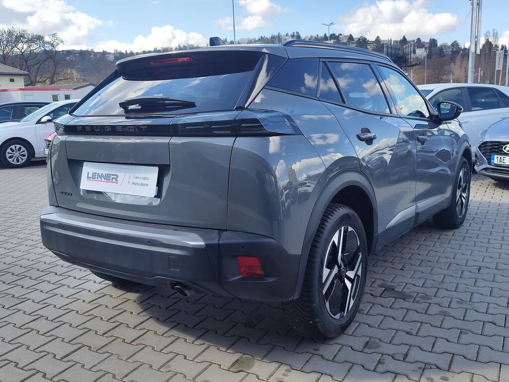 Peugeot 2008 Hatchback 1,2 l 74 kw