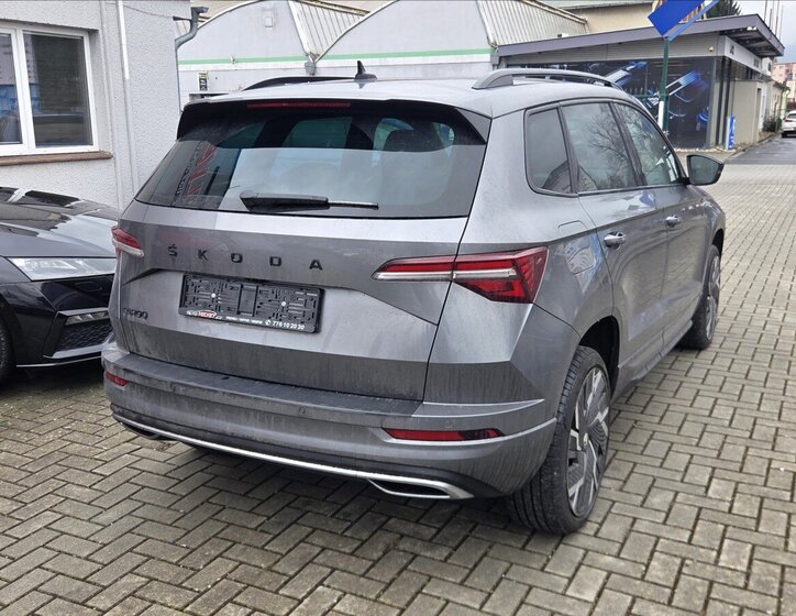 Škoda Karoq Kombi 1,5 l 110 kw