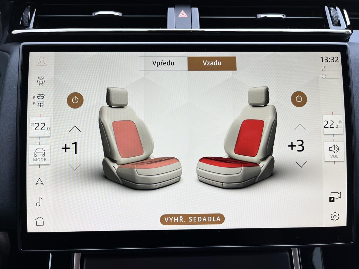 Land Rover Range Rover Velar SUV / Terénní 2,0 l 150 kw