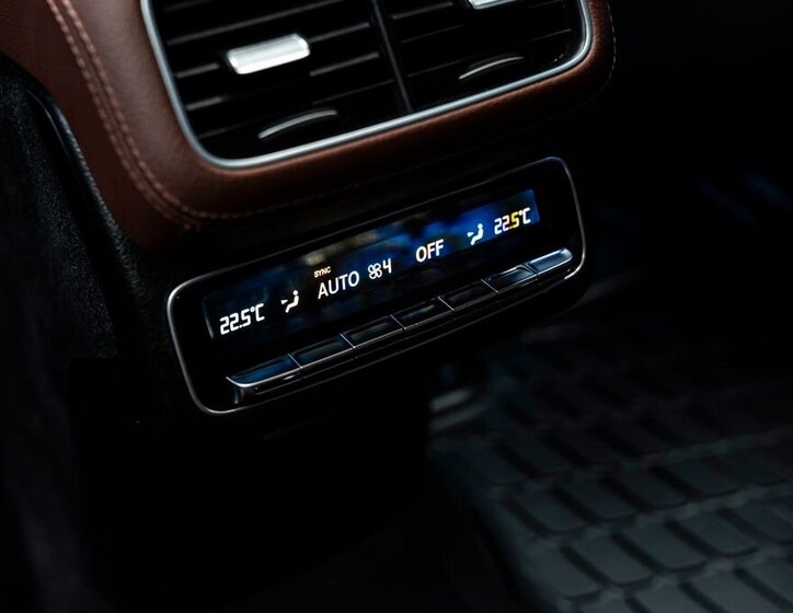 Mercedes-Benz GLE 27