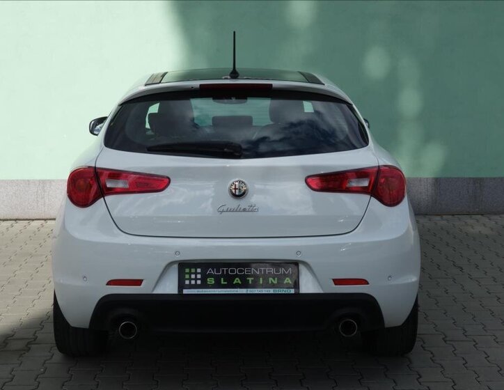Alfa Romeo Giulietta Hatchback 2,0 l 128 kw
