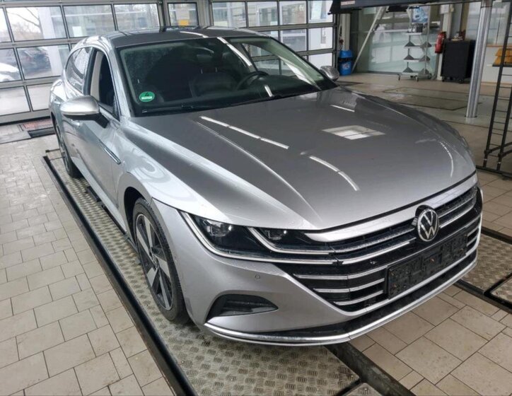 Volkswagen Arteon Kombi 2,0 l 147 kw