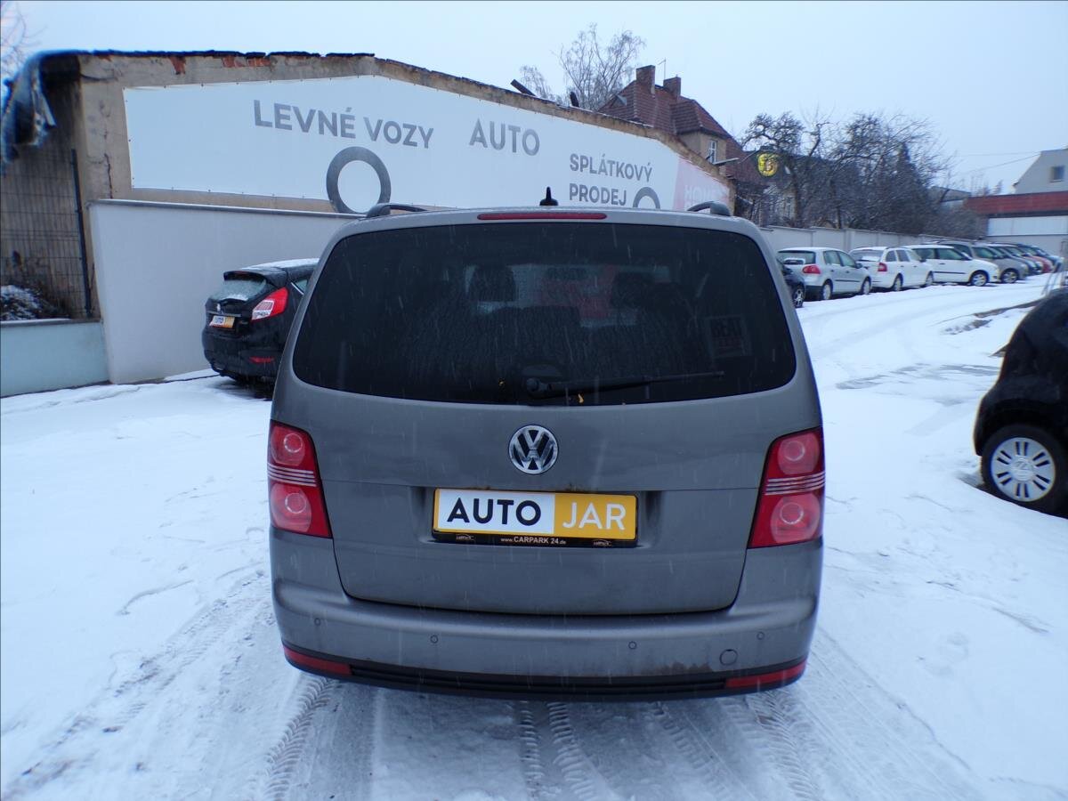 Volkswagen Touran Kombi 1,4 l 103 kw