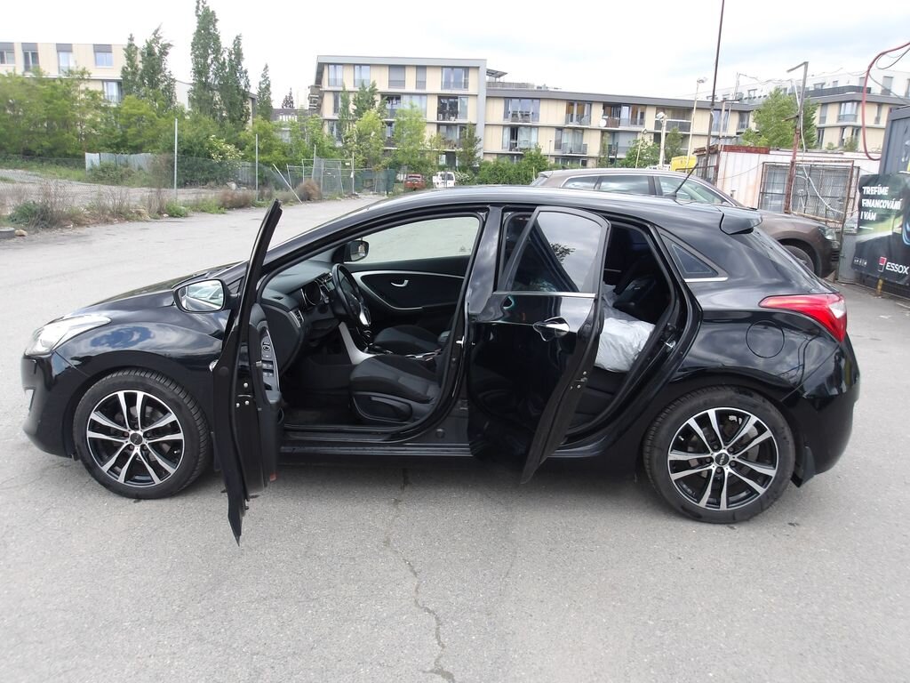 Hyundai i30 Hatchback 1,6 l 81 kw