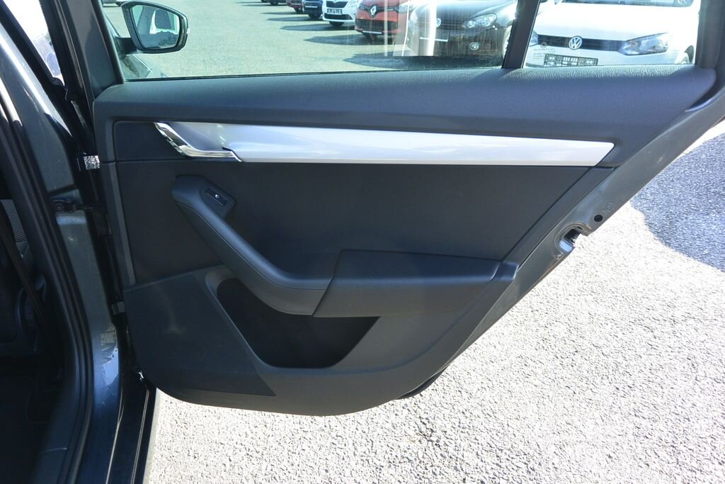 Škoda Octavia Kombi 2,0 l 110 kw