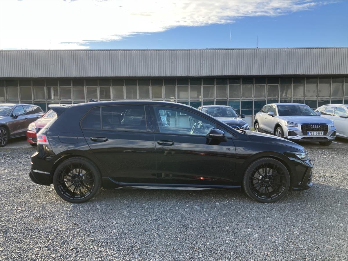 Volkswagen Golf Hatchback 2,0 l 245 kw