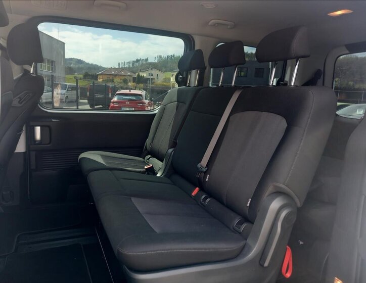 Hyundai Staria MPV 2,2 l 130 kw