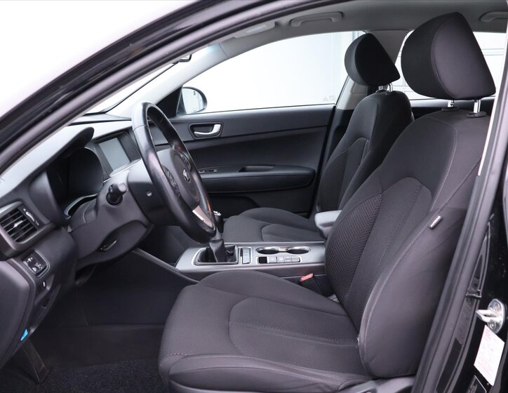 KIA Optima Kombi 1,7 l 104 kw