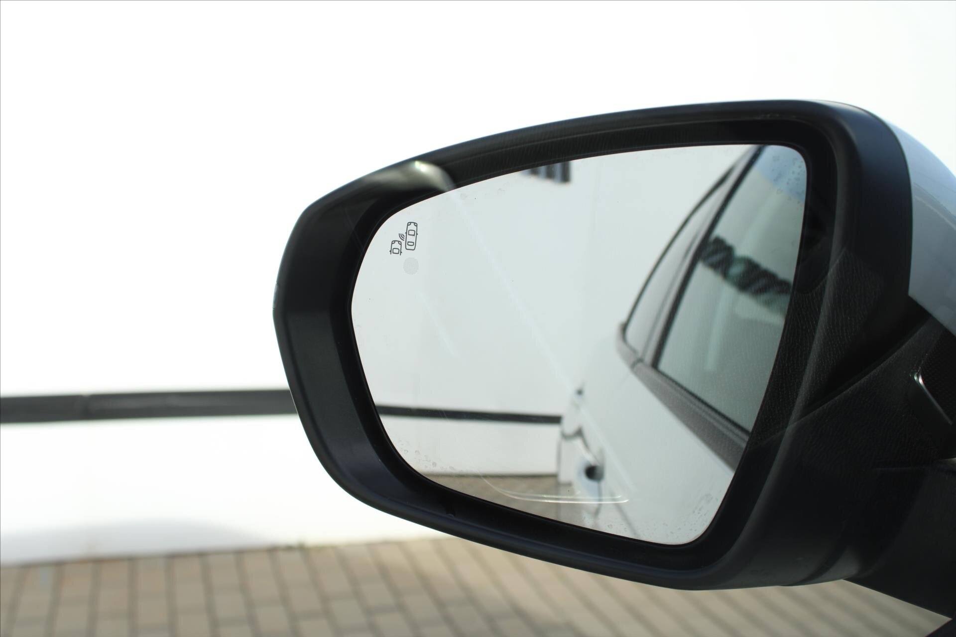 Peugeot 3008 SUV 1,5 l 96 kw