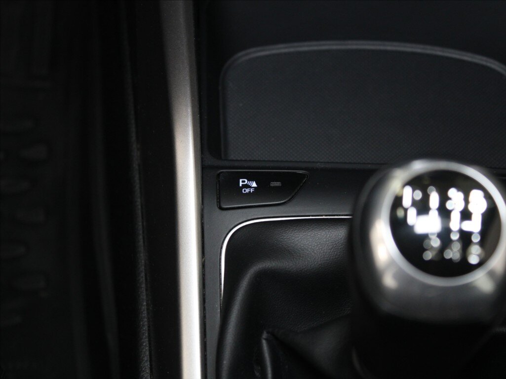 Hyundai i30 Kombi 1,6 l 99 kw