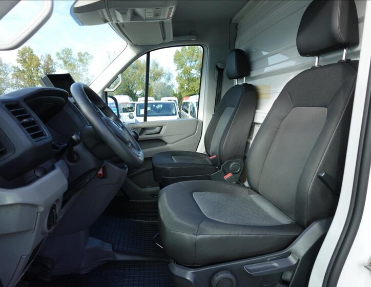 Volkswagen Crafter Skříň 2,0 l 130 kw