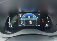 Toyota Yaris Cross 19