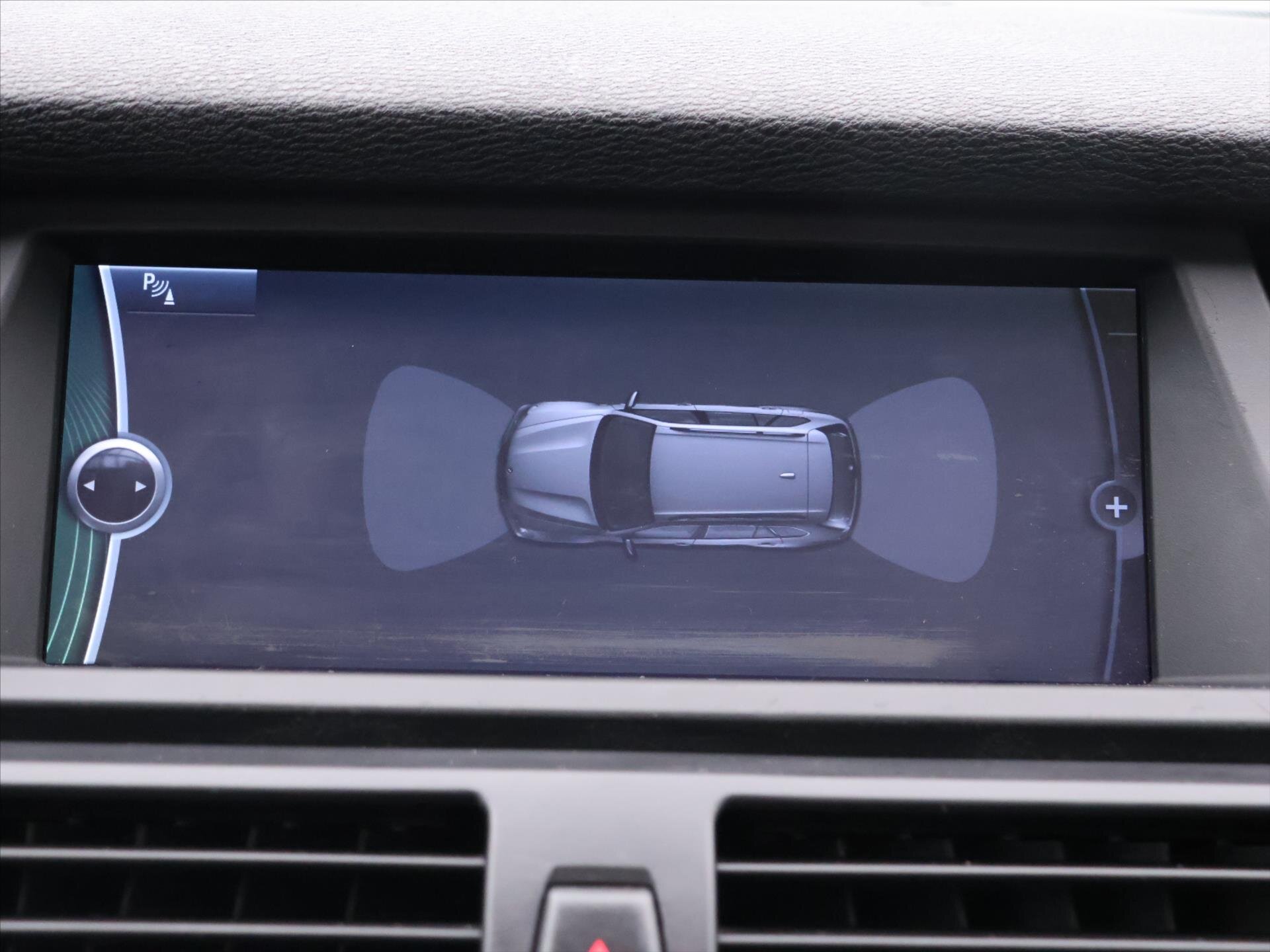 BMW X5 SUV / Terénní 3,0 l 280 kw