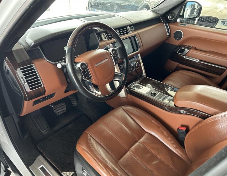 Land Rover Range Rover SUV / Terénní 3,0 l 190 kw