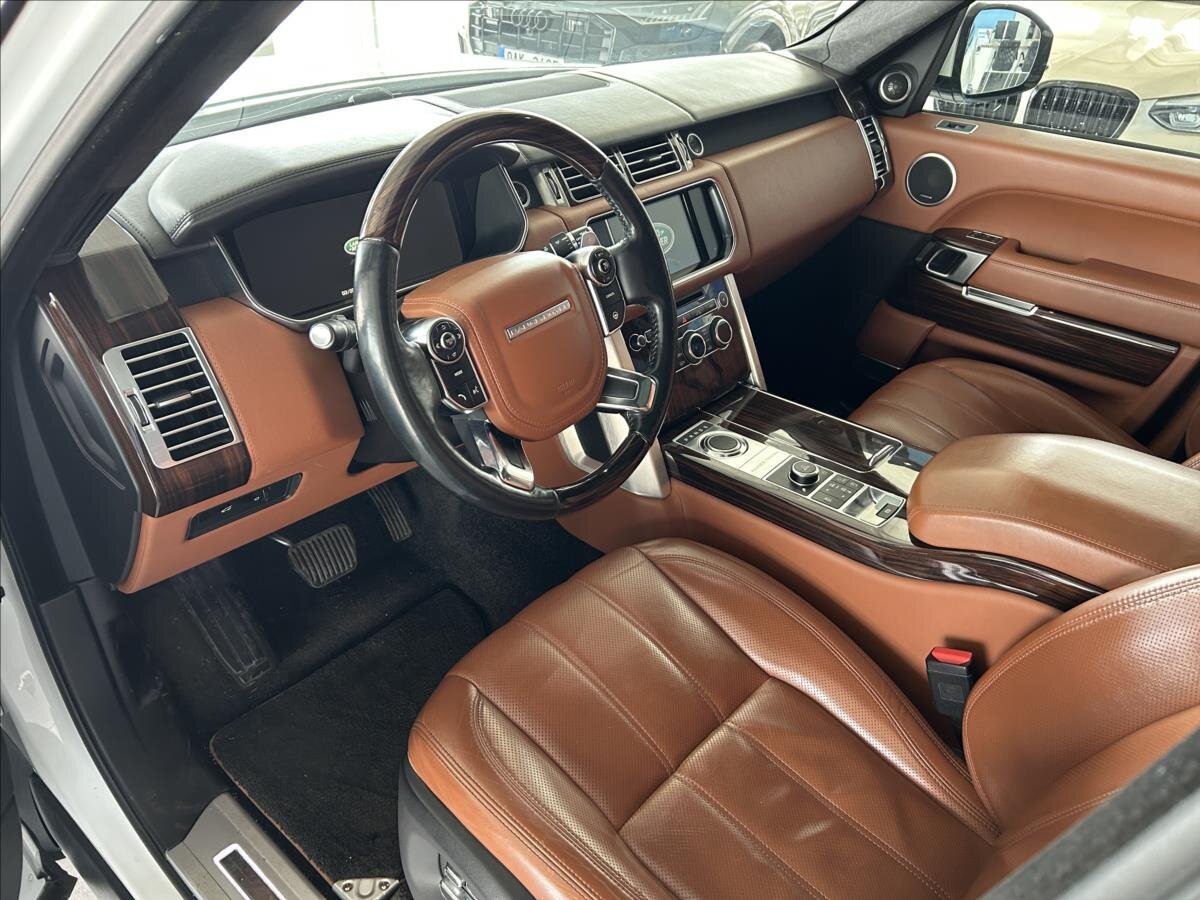 Land Rover Range Rover SUV / Terénní 3,0 l 190 kw