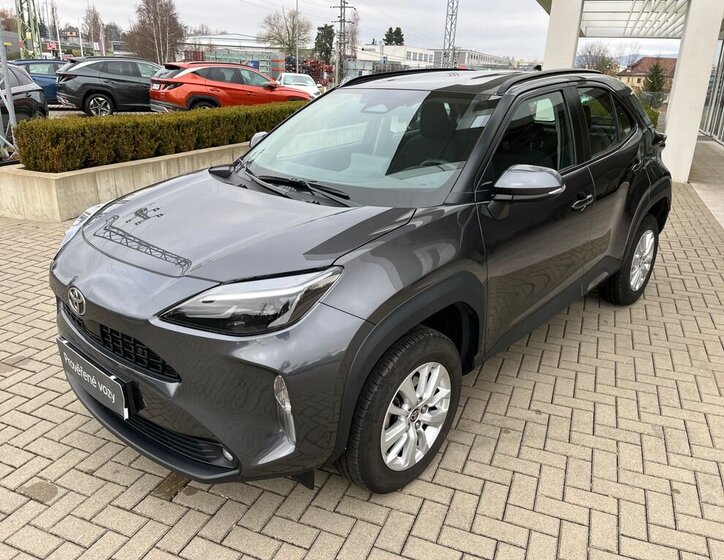 Toyota Yaris Cross 2