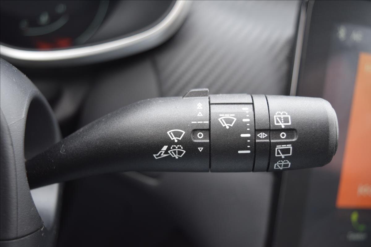 MG ZS Hatchback 1,5 l 78 kw