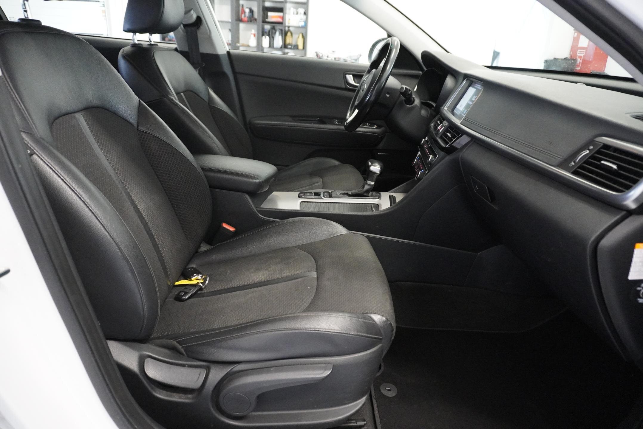 KIA Optima Kombi 2,0 l 151 kw