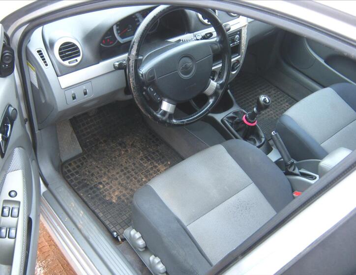 Chevrolet Lacetti 9