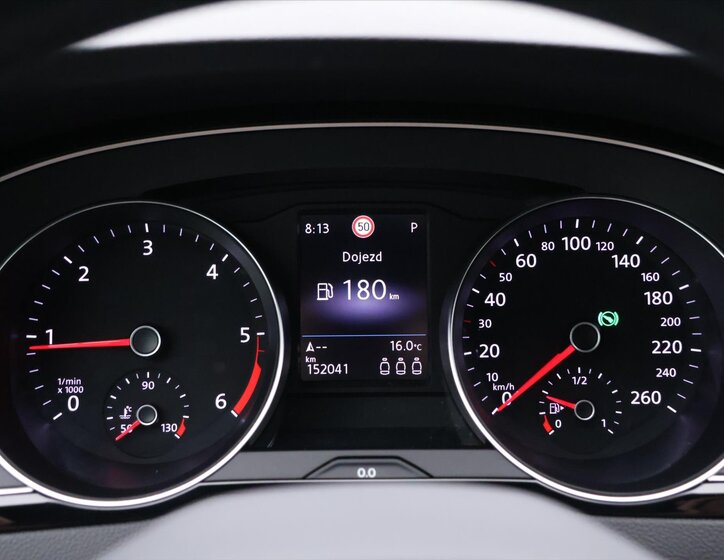 Volkswagen Passat Kombi 2,0 l 147 kw