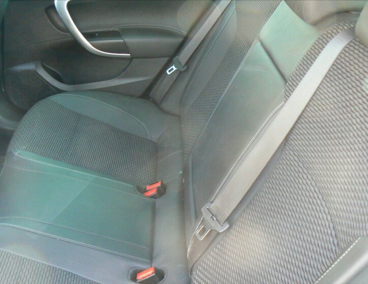 Opel Insignia Kombi 2,0 l 125 kw