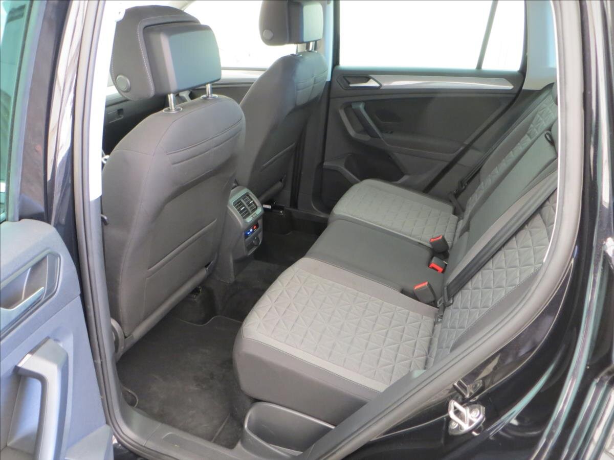 Volkswagen Tiguan SUV / Terénní 1,5 l 110 kw