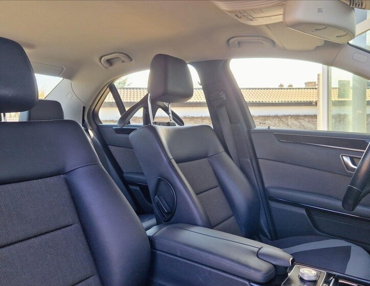 Mercedes-Benz Třídy E Sedan / Limuzína 3,0 l 195 kw