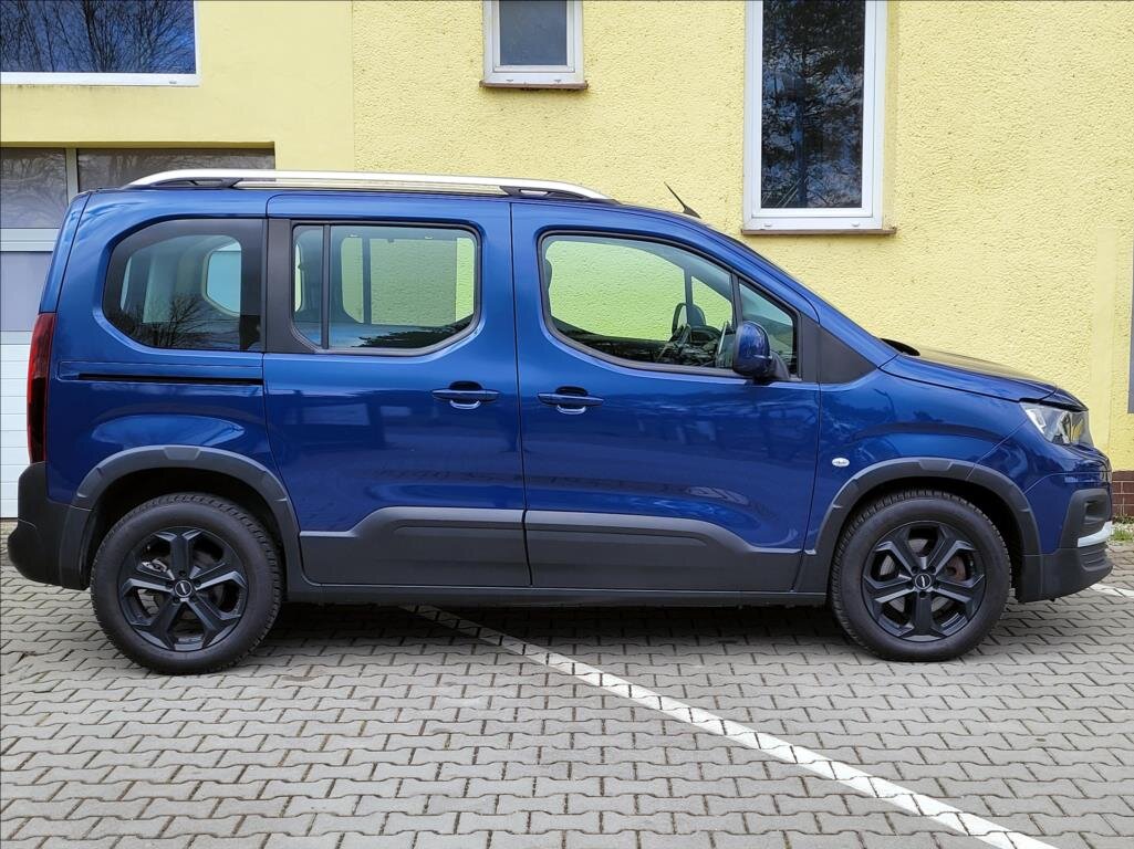 Peugeot Rifter MPV 1,5 l 96 kw