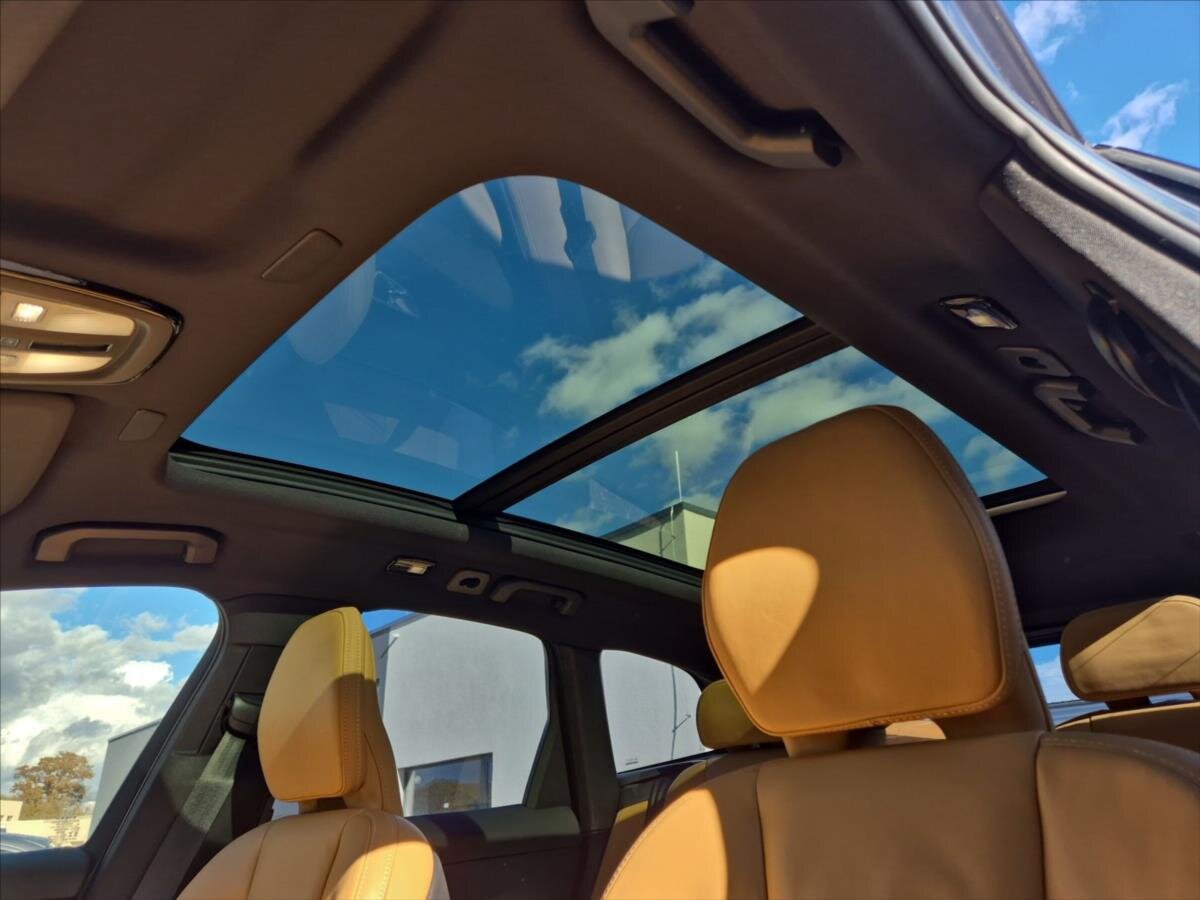 Volvo XC60 SUV 2,0 l 184 kw