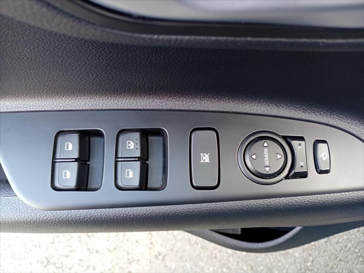 KIA Stonic Hatchback 998,0 73 kw