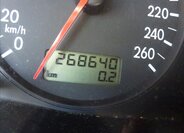 Volkswagen Passat Kombi 1,6 l 74 kw